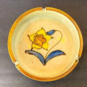 Beautiful Vintage Ceramic Stone Ashtray Mid Century Floral Design 7”